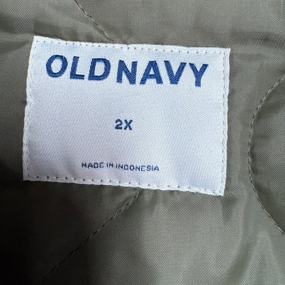 OLD NAVY Oversize Hunter Green Quilted Utility Jacket Patch Pockets  Sz 2X - Picture 5 of 9